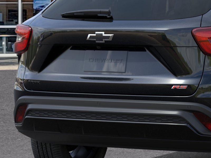 New 2026 Chevrolet Trax RS w/ Sunroof Package FWD image 38
