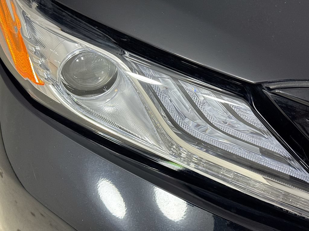 Used 2018 Toyota Camry XLE w/ Audio Package FWD image 39