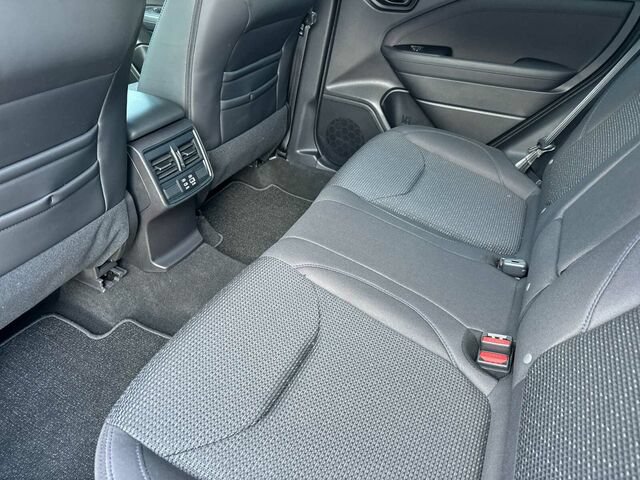 Used 2026 Subaru Forester Premium AWD/4WD image 14