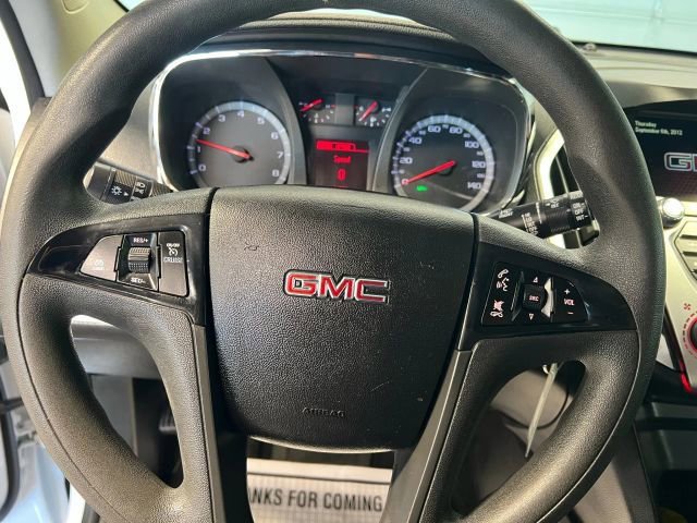 Used 2014 GMC Terrain SLE image 9