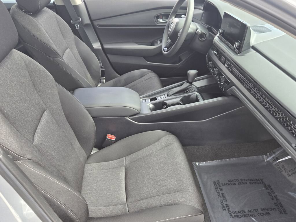 Certified 2024 Honda Accord EX image 16