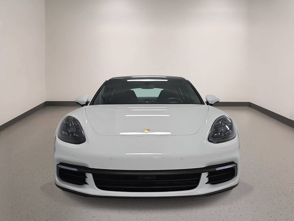 Used 2020 Porsche Panamera image 9