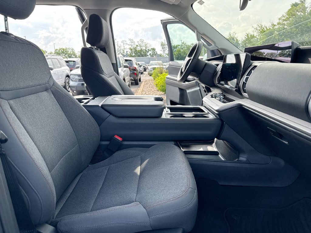 Certified 2025 Ford Expedition Max Active AWD/4WD image 22