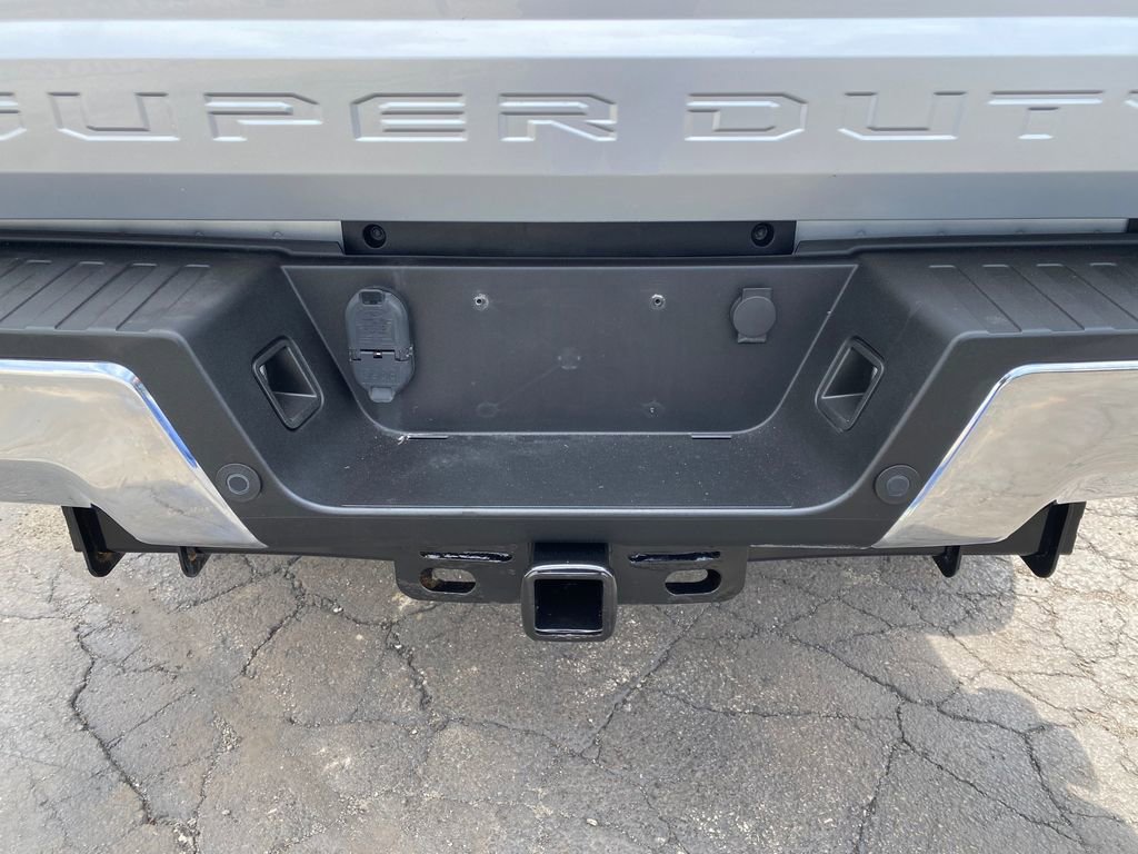 Used 2018 Ford F250 Lariat w/ Lariat Value Package AWD/4WD image 4