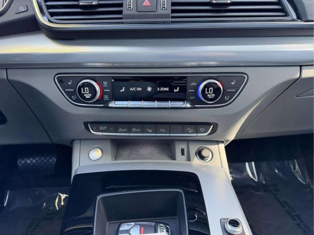Certified 2023 Audi Q5 2.0T Prestige w/ Prestige Package AWD/4WD image 16