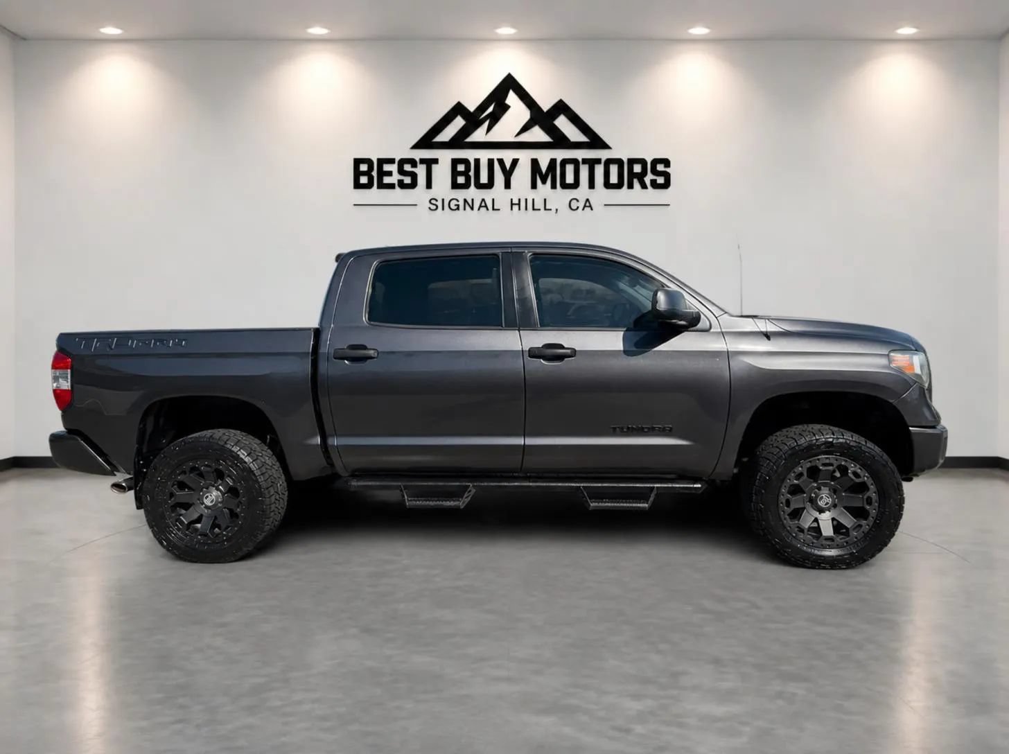 Used 2016 Toyota Tundra TRD Pro AWD/4WD image 5