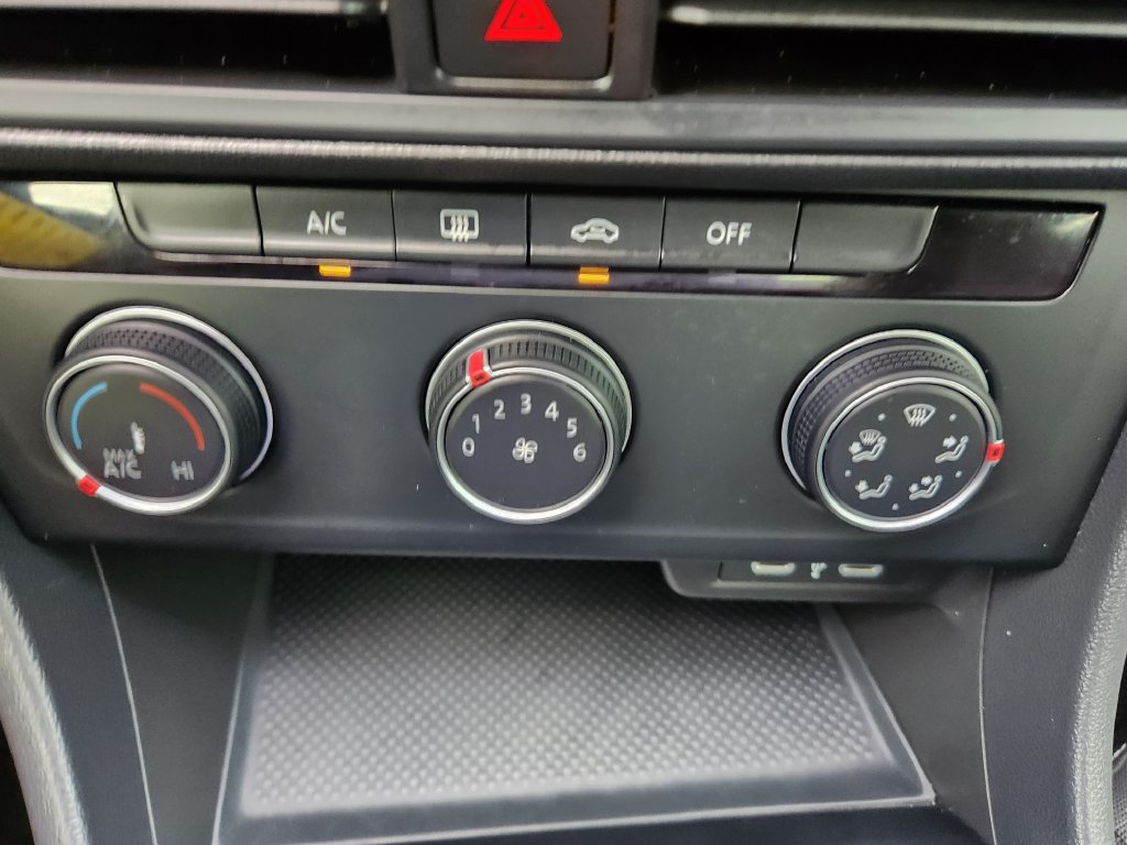 Certified 2023 Volkswagen Jetta S FWD image 14
