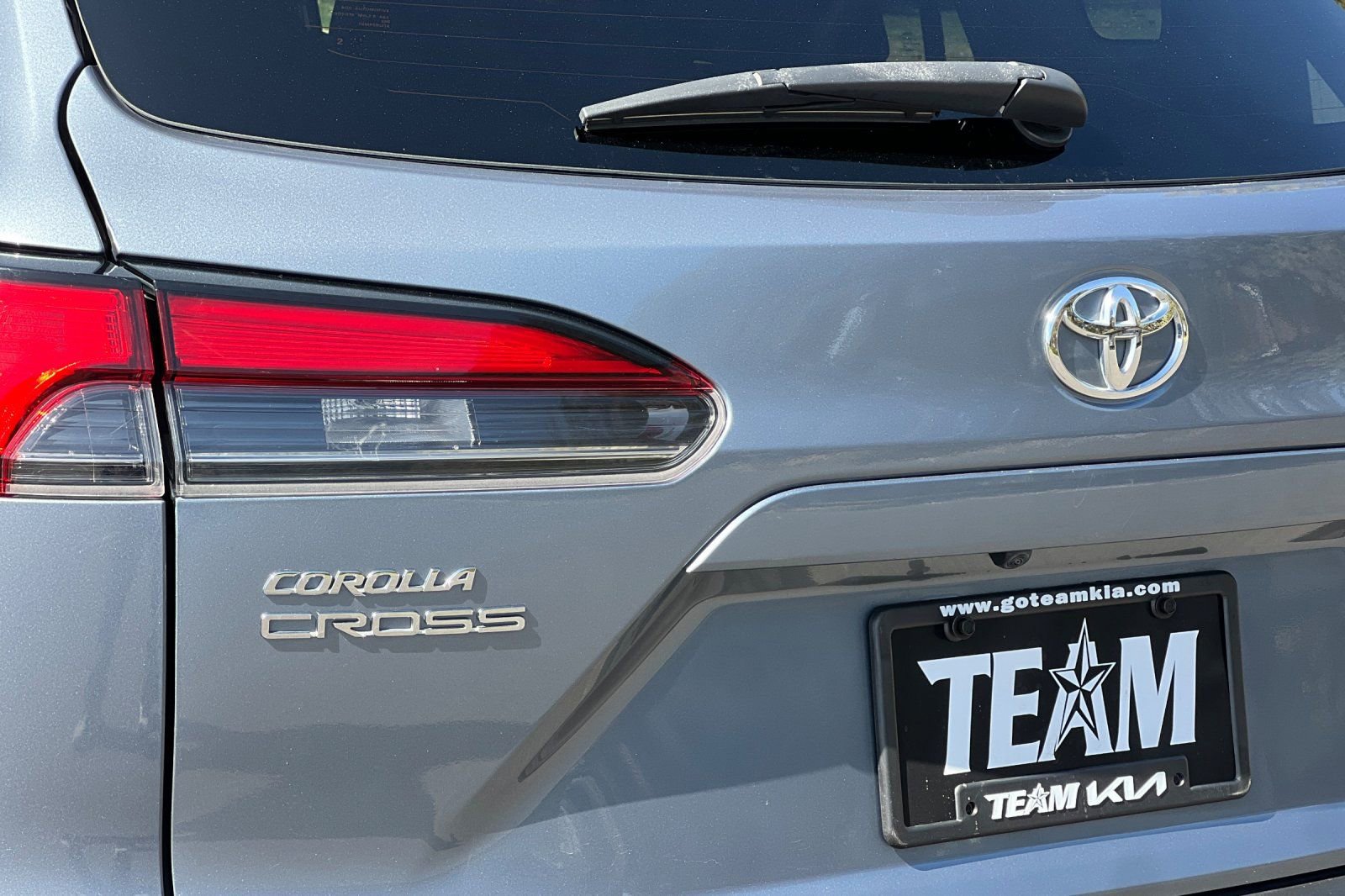 Used 2024 Toyota Corolla Cross XLE image 27