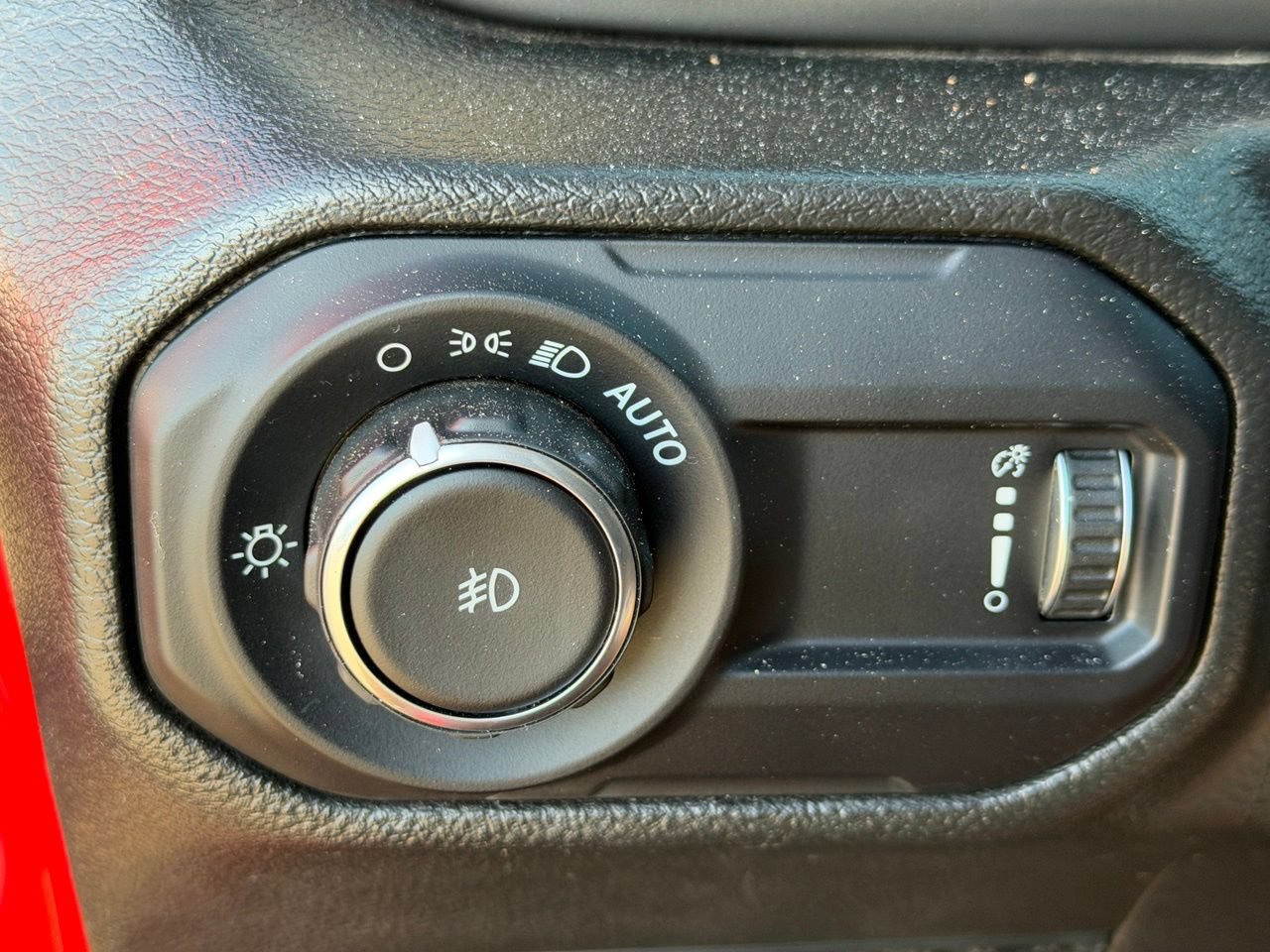 Used 2023 Jeep Wrangler Unlimited Sport AWD/4WD image 19