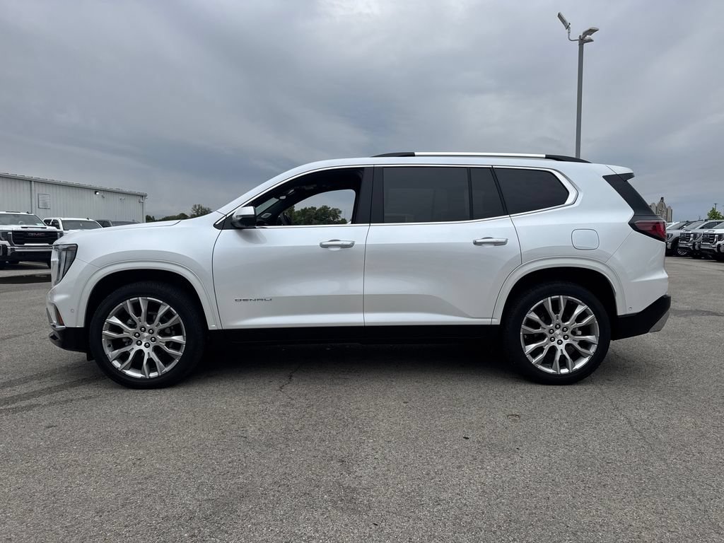 Used 2025 GMC Acadia Denali w/ Super Cruise Package AWD/4WD image 3