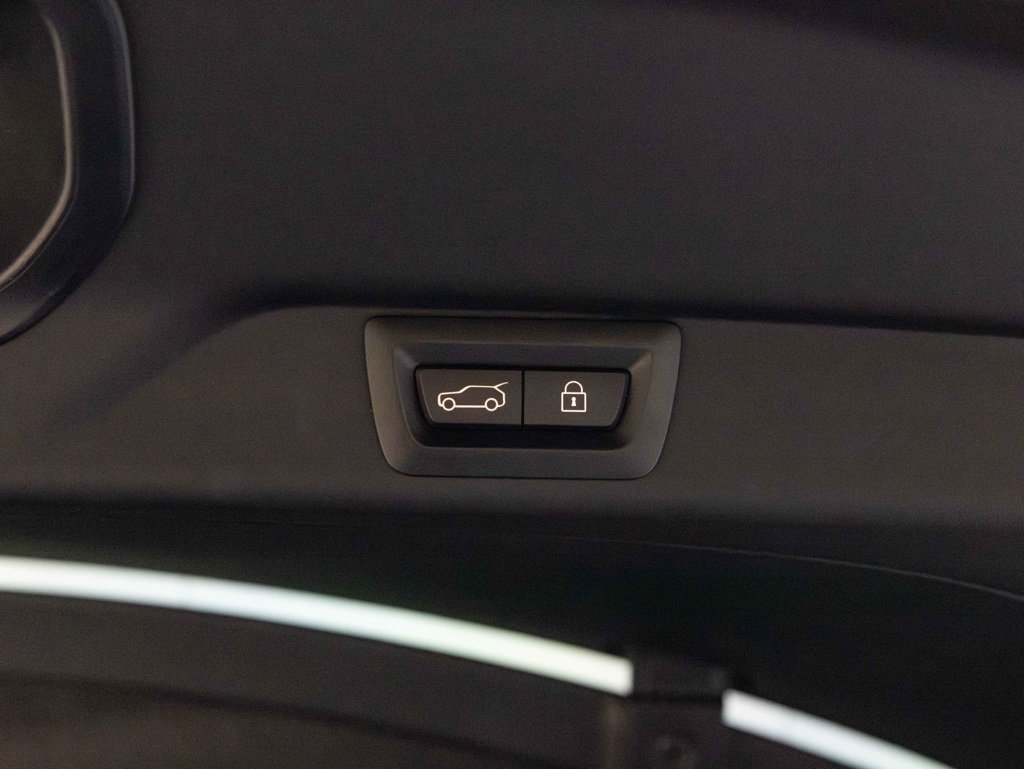 Used 2019 Rolls-Royce Cullinan image 66