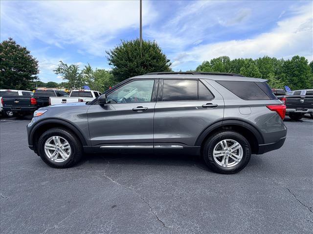 Certified 2023 Ford Explorer XLT AWD/4WD image 7