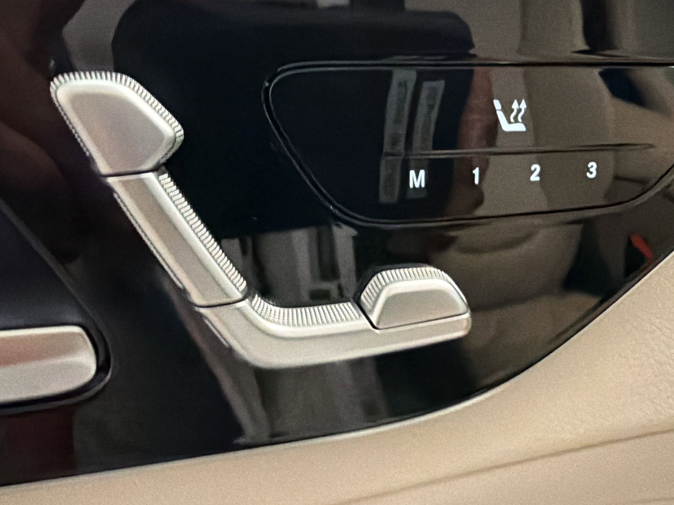 Certified 2026 Mercedes-Benz C 300 4MATIC Sedan image 20