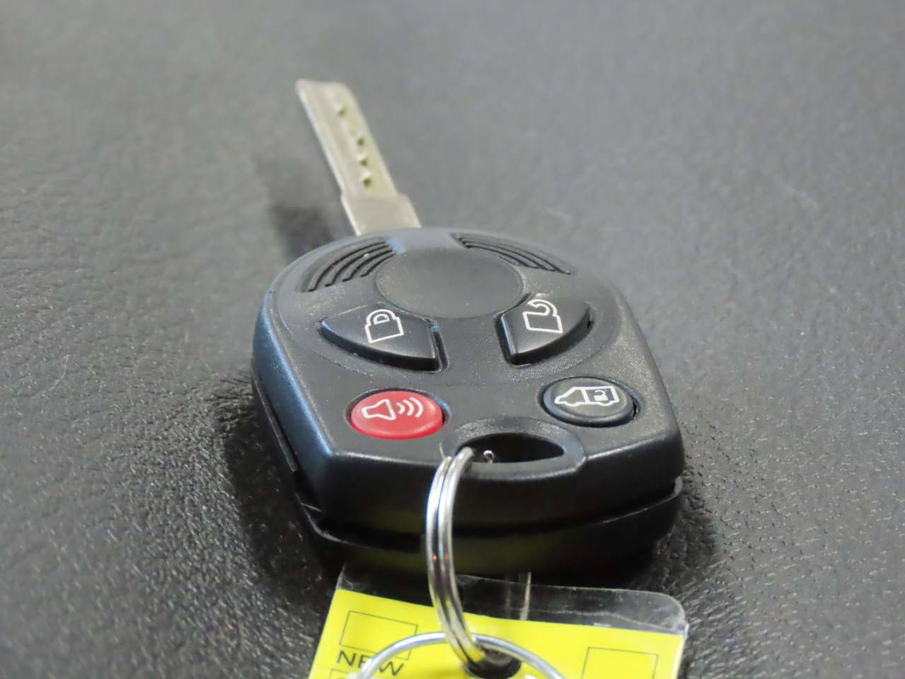 Used 2018 Ford Transit 150 XLT RWD image 19