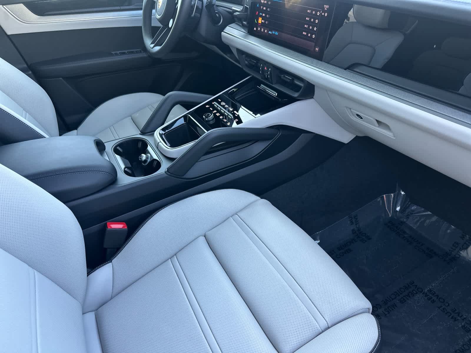 New 2026 Porsche Cayenne AWD/4WD image 17