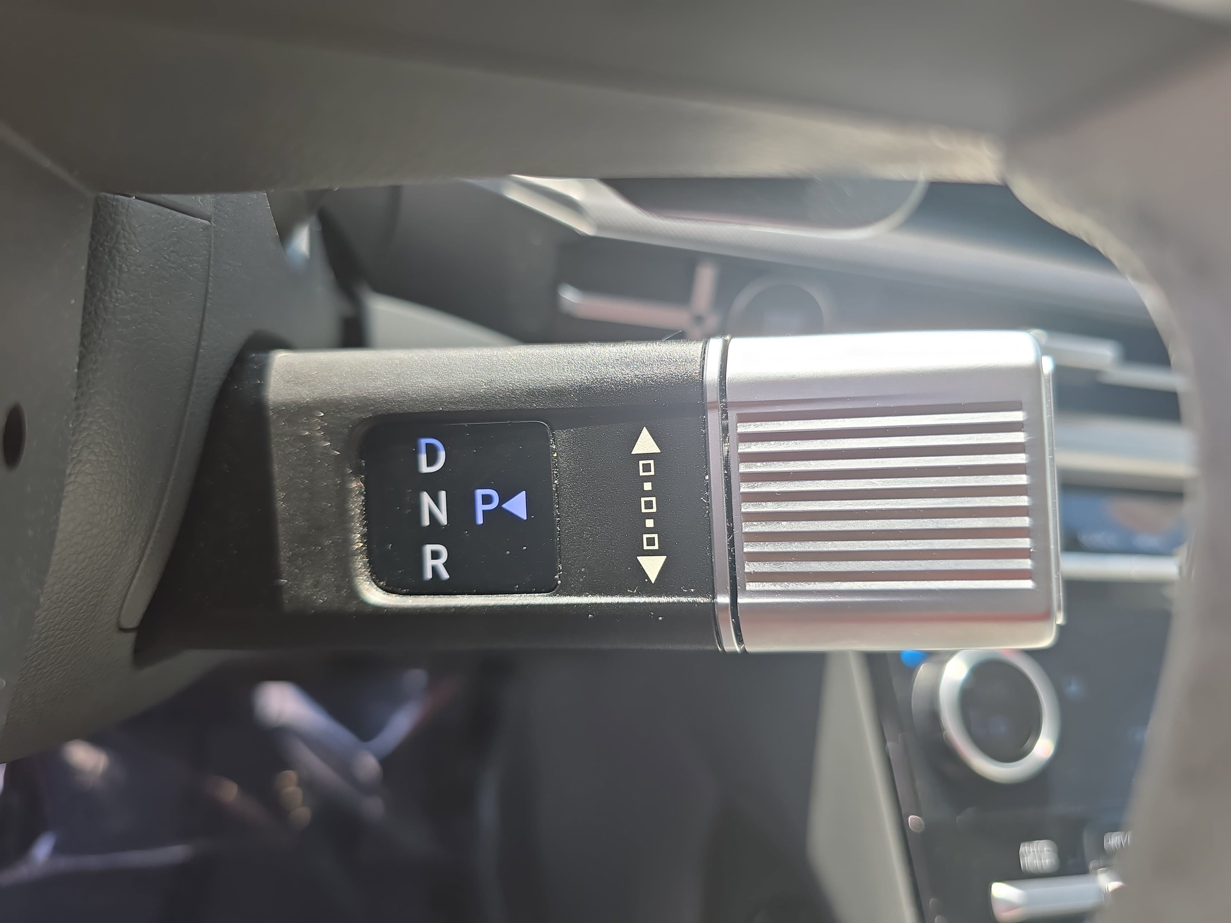 Used 2024 Hyundai Santa Fe SEL FWD image 25