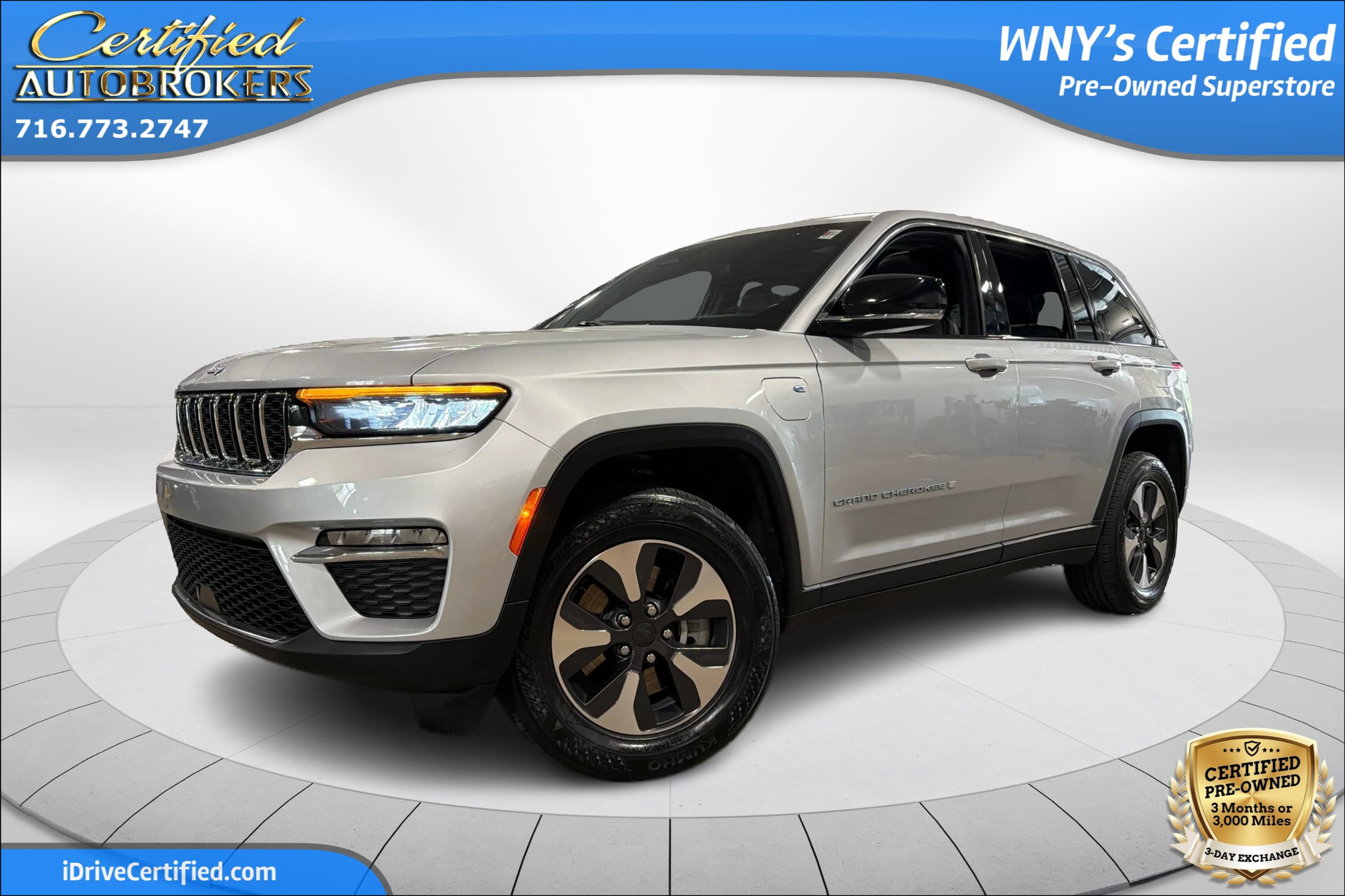 Used 2024 Jeep Grand Cherokee Limited 4xe AWD/4WD image 1