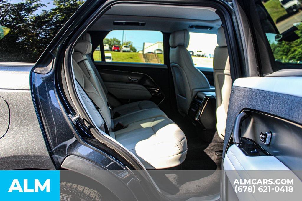 Used 2023 Land Rover Range Rover Sport SE AWD/4WD image 20
