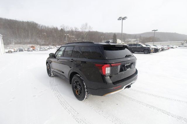 New 2026 Ford Explorer Tremor w/ Tremor Convenience Package image 7