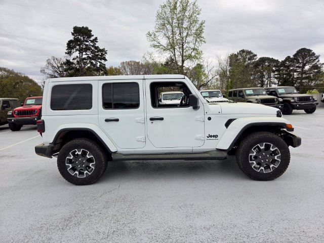 New 2026 Jeep Wrangler Unlimited Sahara AWD/4WD image 10