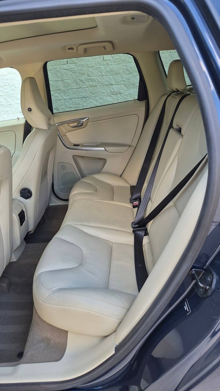 Used 2013 Volvo XC60 3.2 FWD image 47