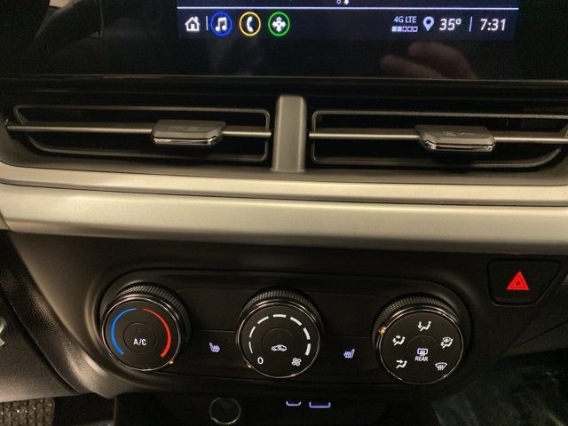 Used 2024 Chevrolet Trax RS w/ Driver Confidence Package image 22