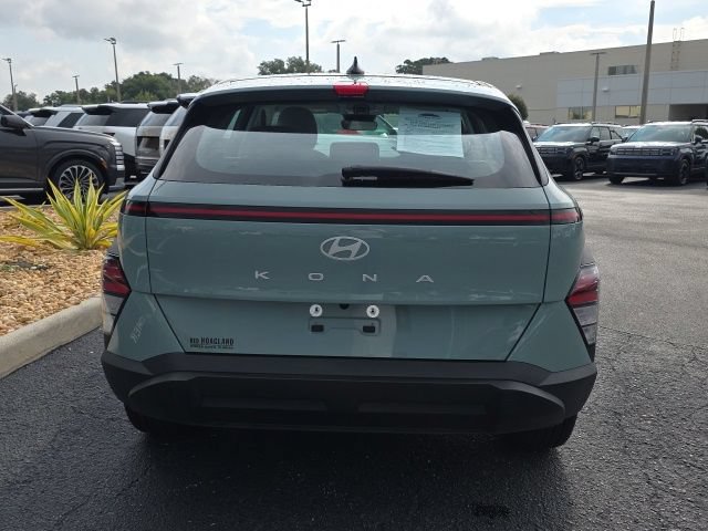 Certified 2025 Hyundai Kona SE FWD image 19