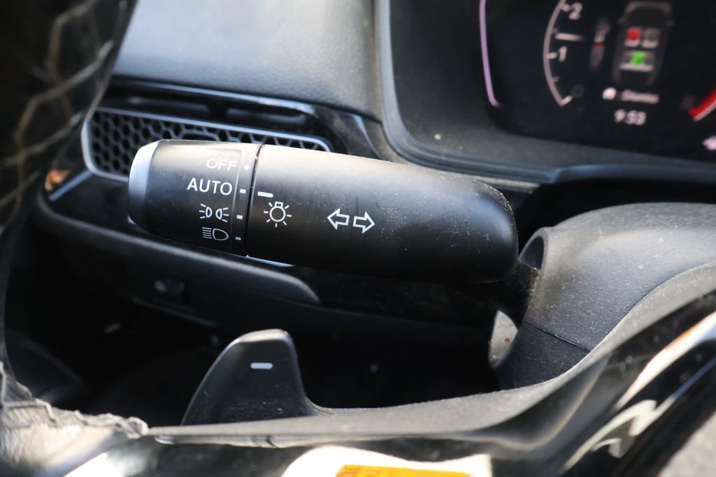 Used 2023 Honda Civic Sport image 20