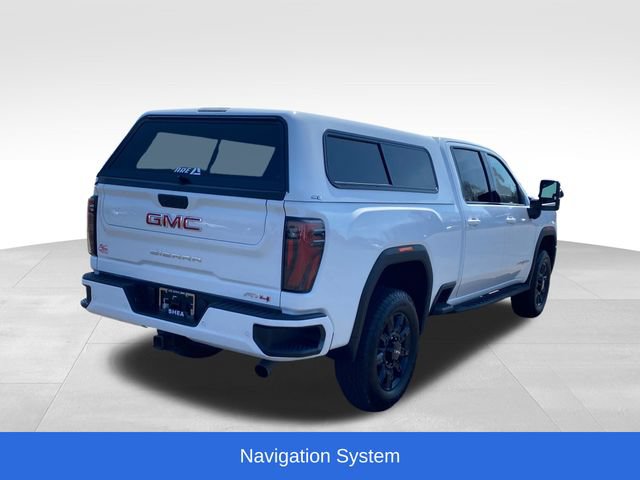 Used 2025 GMC Sierra 2500 AT4 w/ AT4 Premium Plus Package AWD/4WD image 3