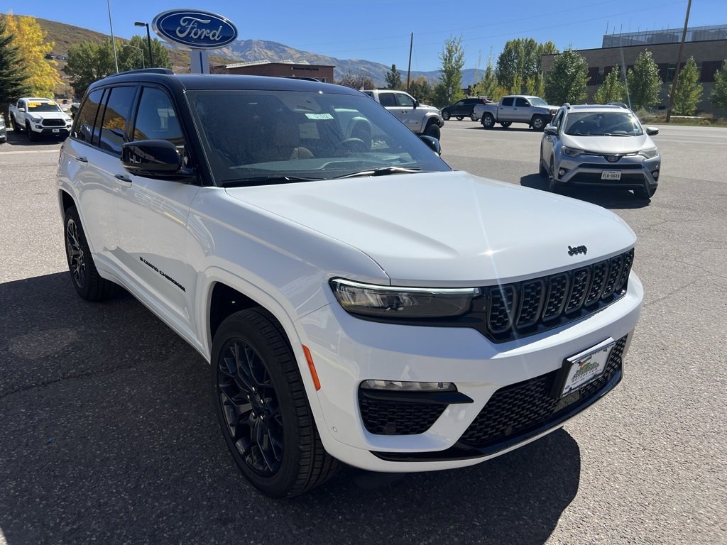 New 2025 Jeep Grand Cherokee Summit w/ Adv Protech Group IV image 7