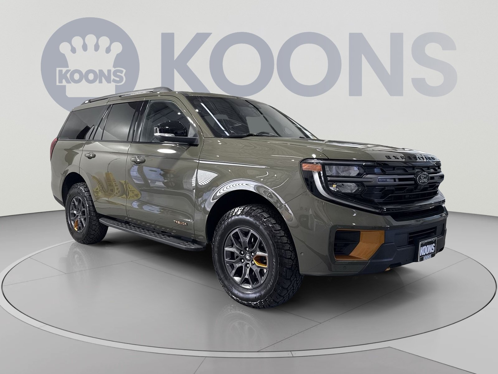 Used 2025 Ford Expedition Tremor AWD/4WD image 2