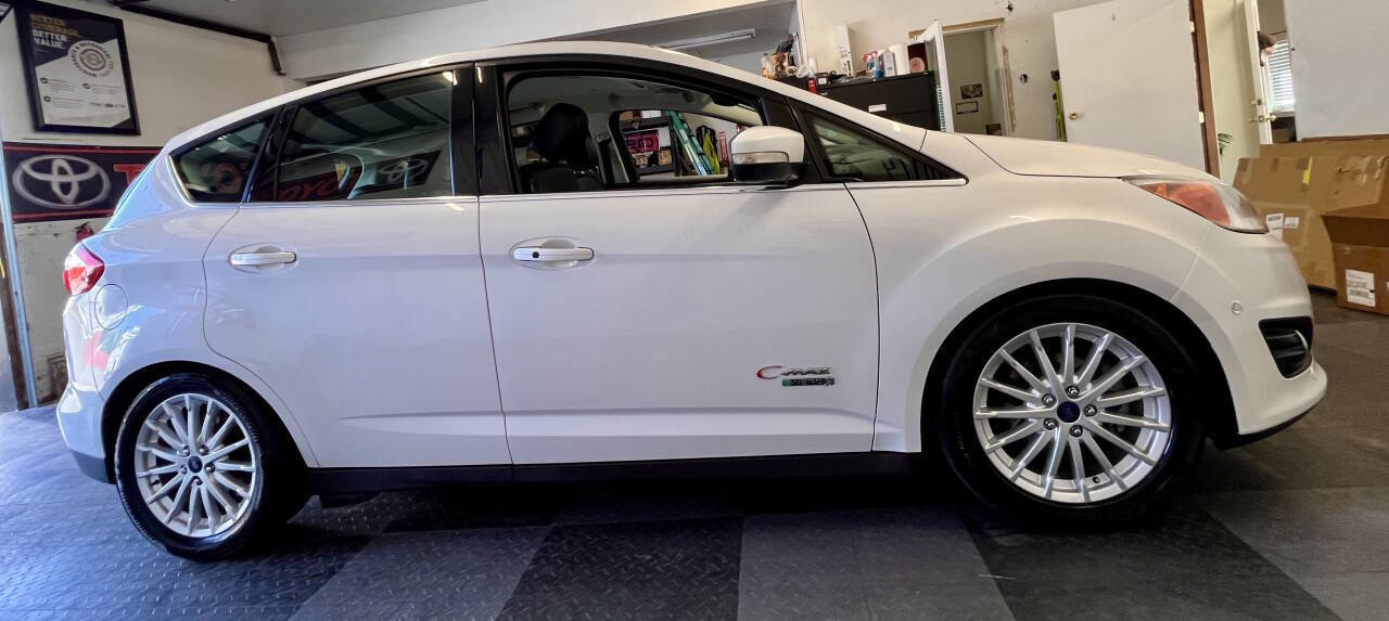 Used 2015 Ford C-MAX Energi SEL w/ Equipment Group 303A FWD image 5