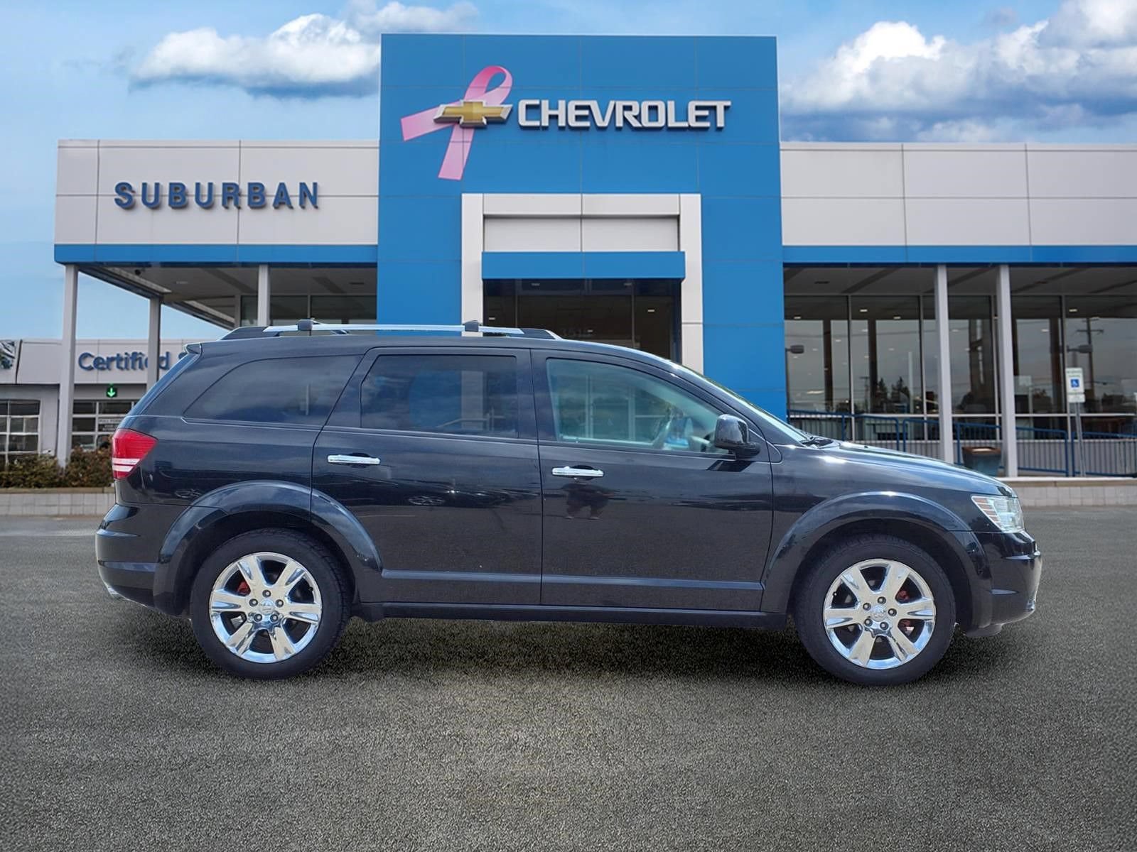 Used 2010 Dodge Journey R/T w/ Navigation & Sound Group I FWD image 4