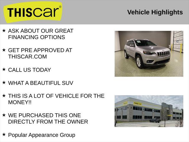 Used 2019 Jeep Cherokee Latitude w/ Cold Weather Group AWD/4WD image 10