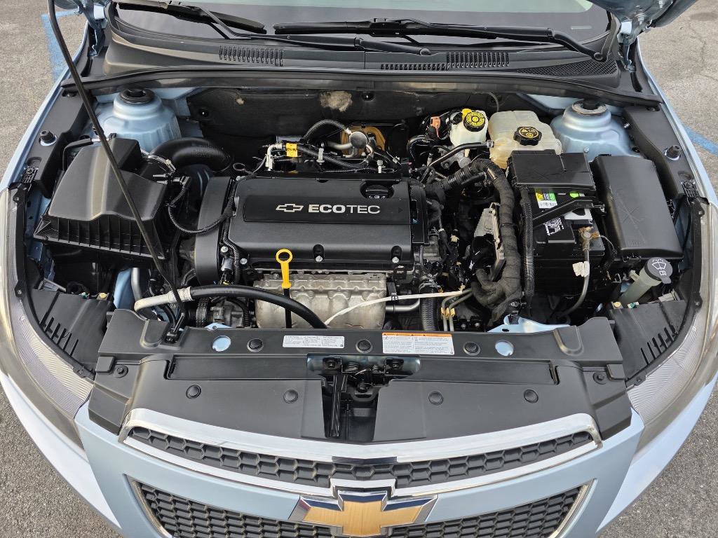 Used 2012 Chevrolet Cruze LS FWD image 41