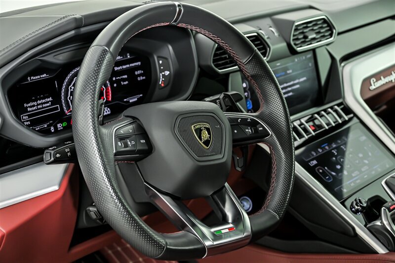 Used 2019 Lamborghini Urus AWD/4WD image 20