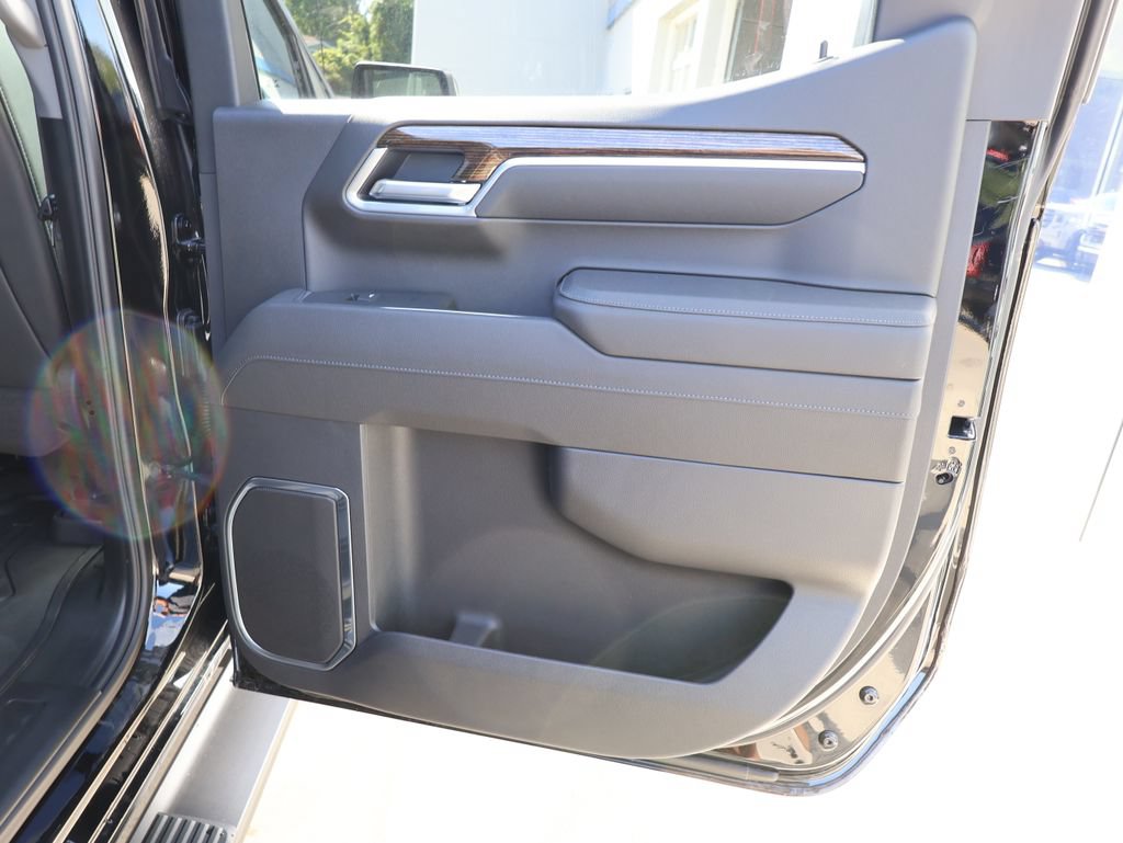 New 2026 GMC Sierra 1500 Elevation w/ Elevation Premium Package AWD/4WD image 40