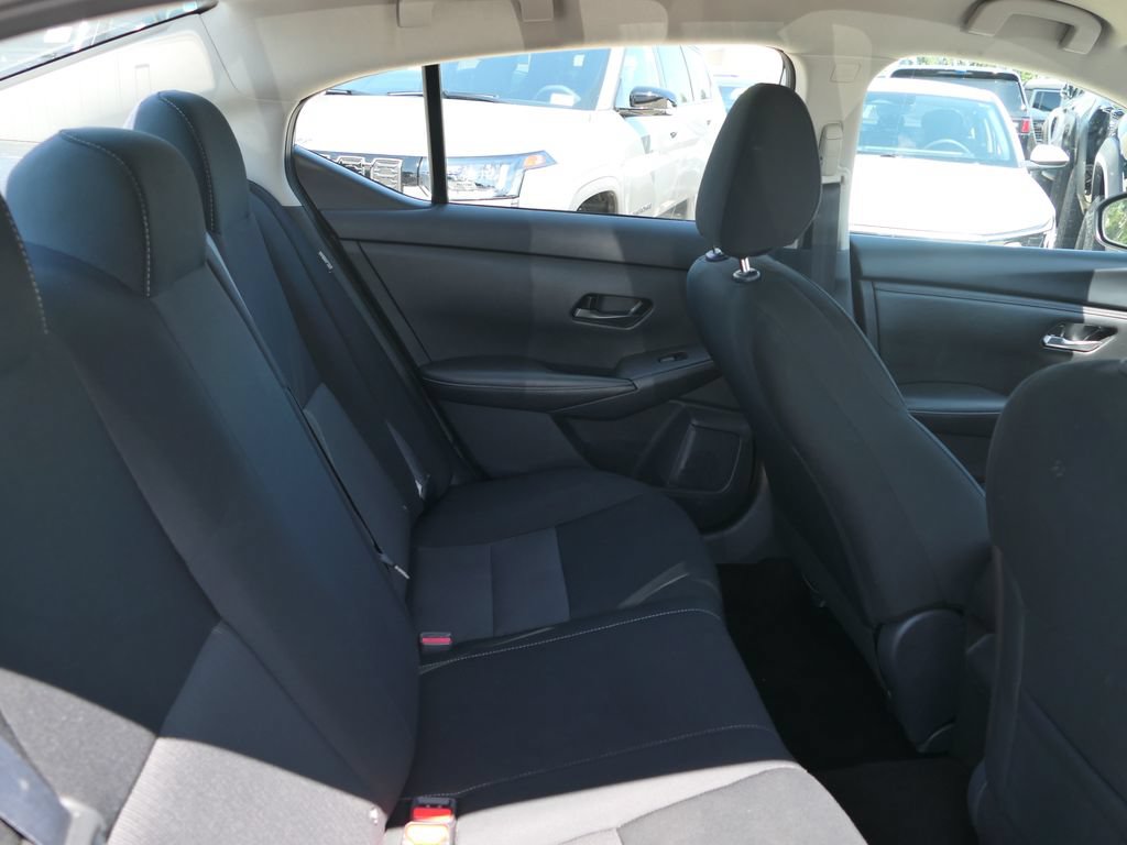 Used 2024 Nissan Sentra SV FWD image 21
