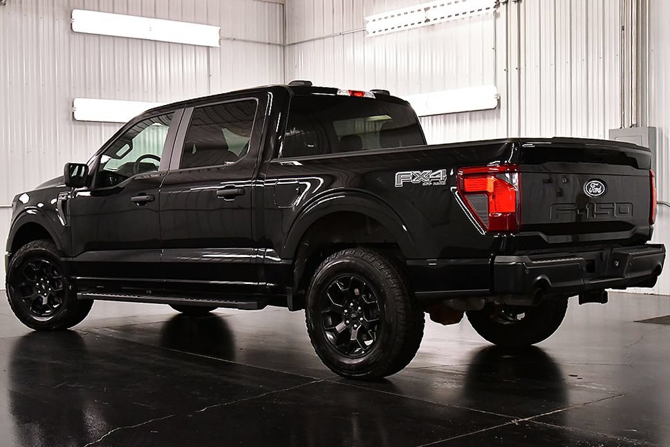 Used 2025 Ford F150 STX w/ Equipment Group 201A FX4 AWD/4WD image 5
