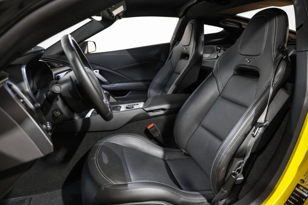 Used 2017 Chevrolet Corvette Z06 RWD image 28