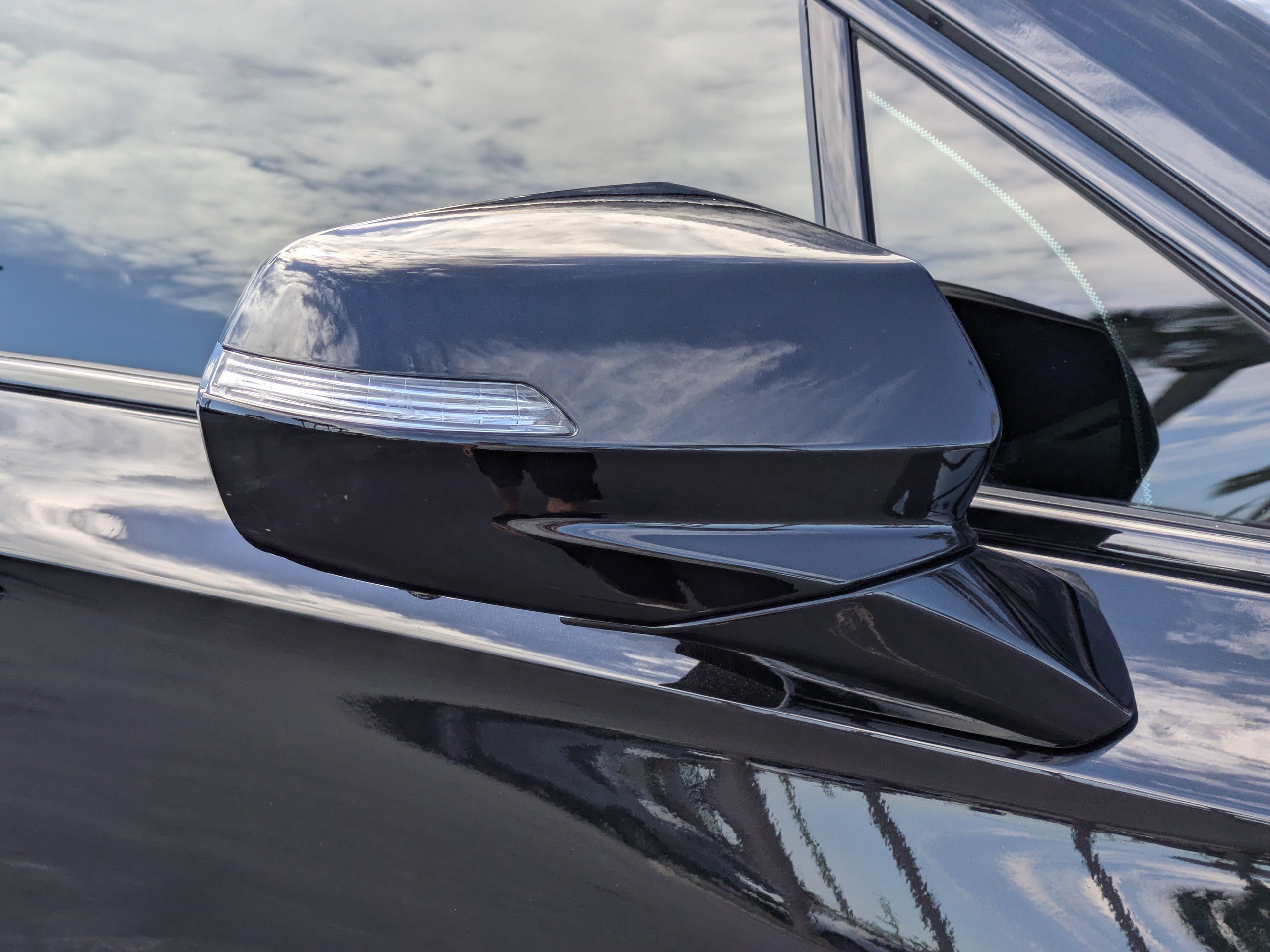 Certified 2023 Cadillac XT6 Sport w/ Platinum Package image 11