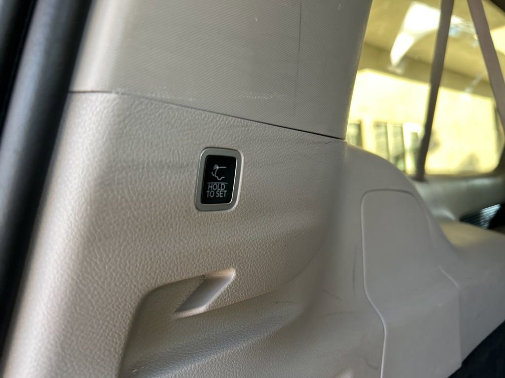 Used 2023 Jeep Grand Wagoneer L Series II image 50