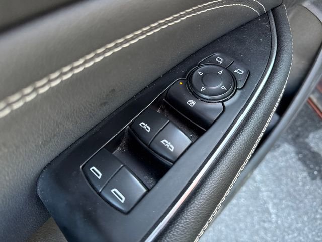 Used 2018 Buick Regal Essence w/ Driver Confidence Package #1 AWD/4WD image 26