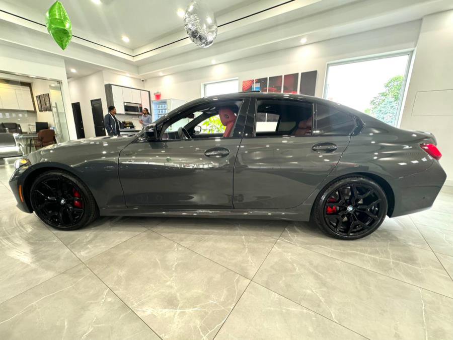 Used 2025 BMW M340i xDrive w/ Premium Package image 5