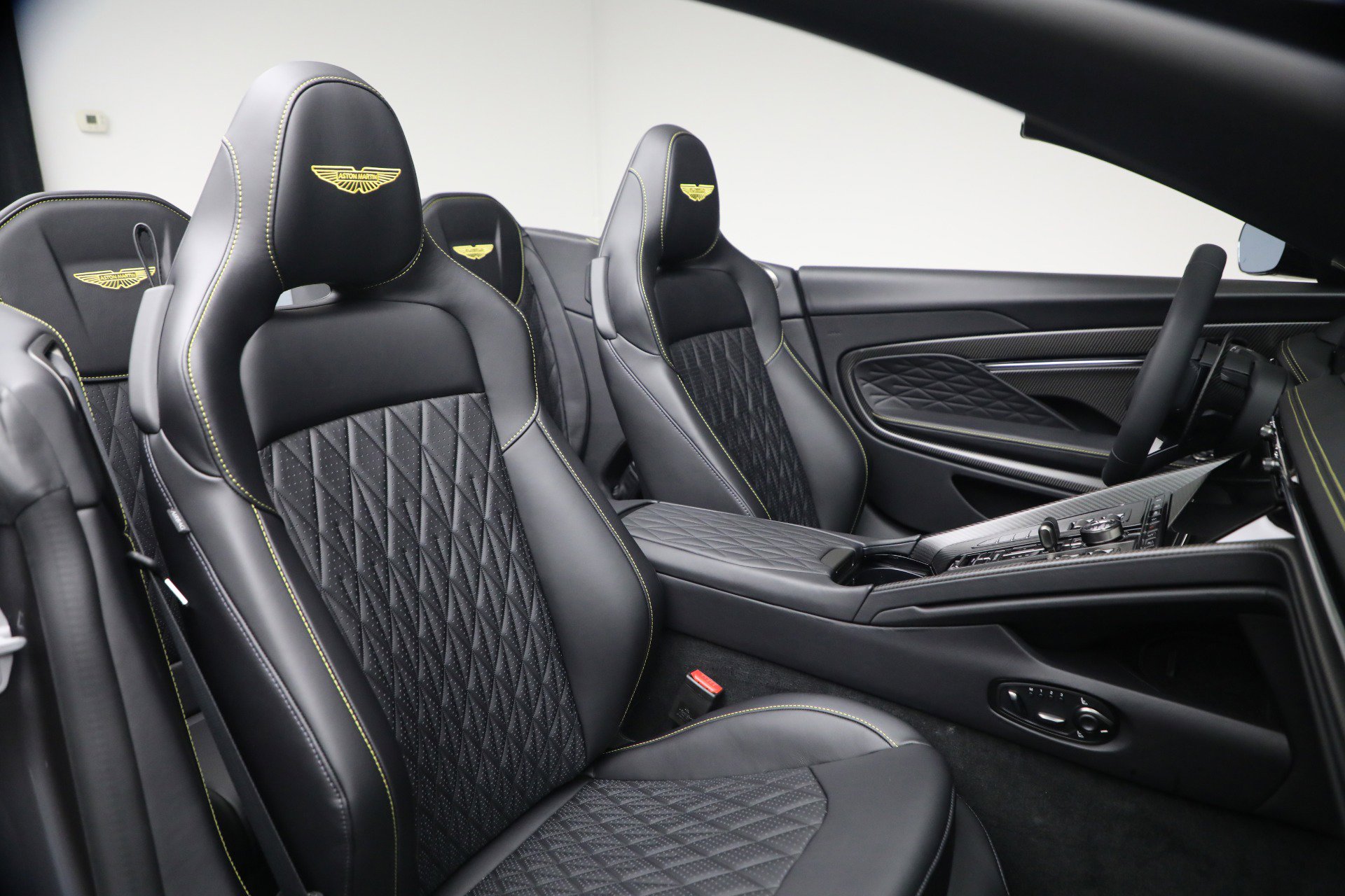New 2026 Aston Martin DB12 Convertible image 34