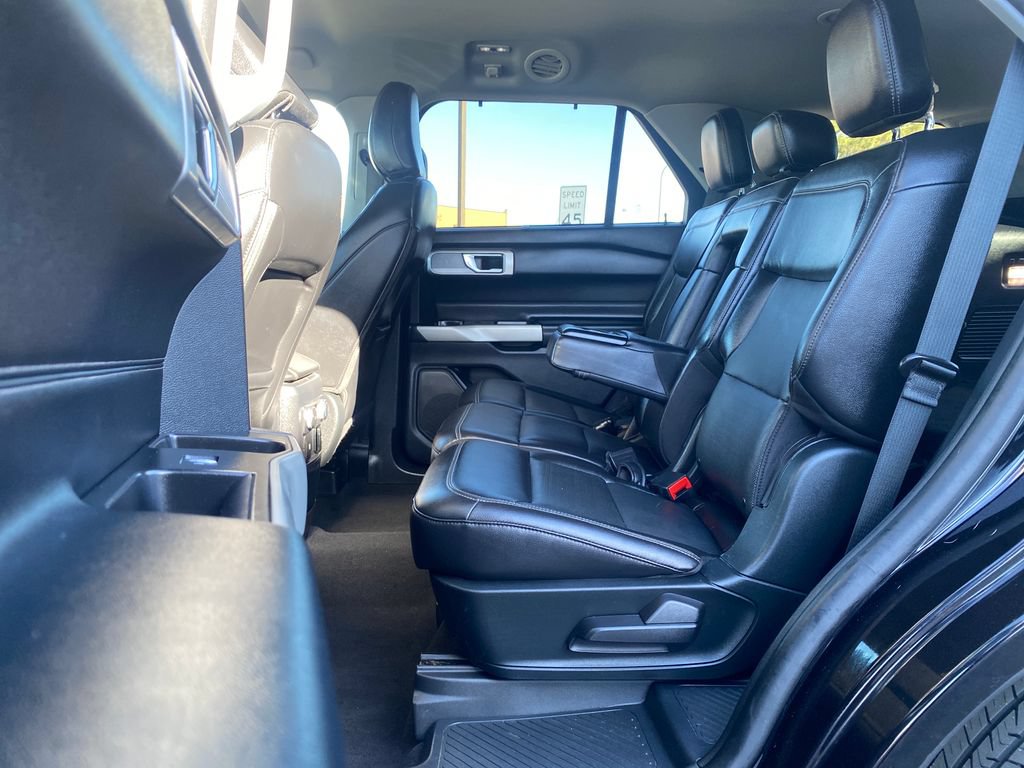 Used 2021 Ford Explorer Limited w/ Equipment Group 301A RWD image 24