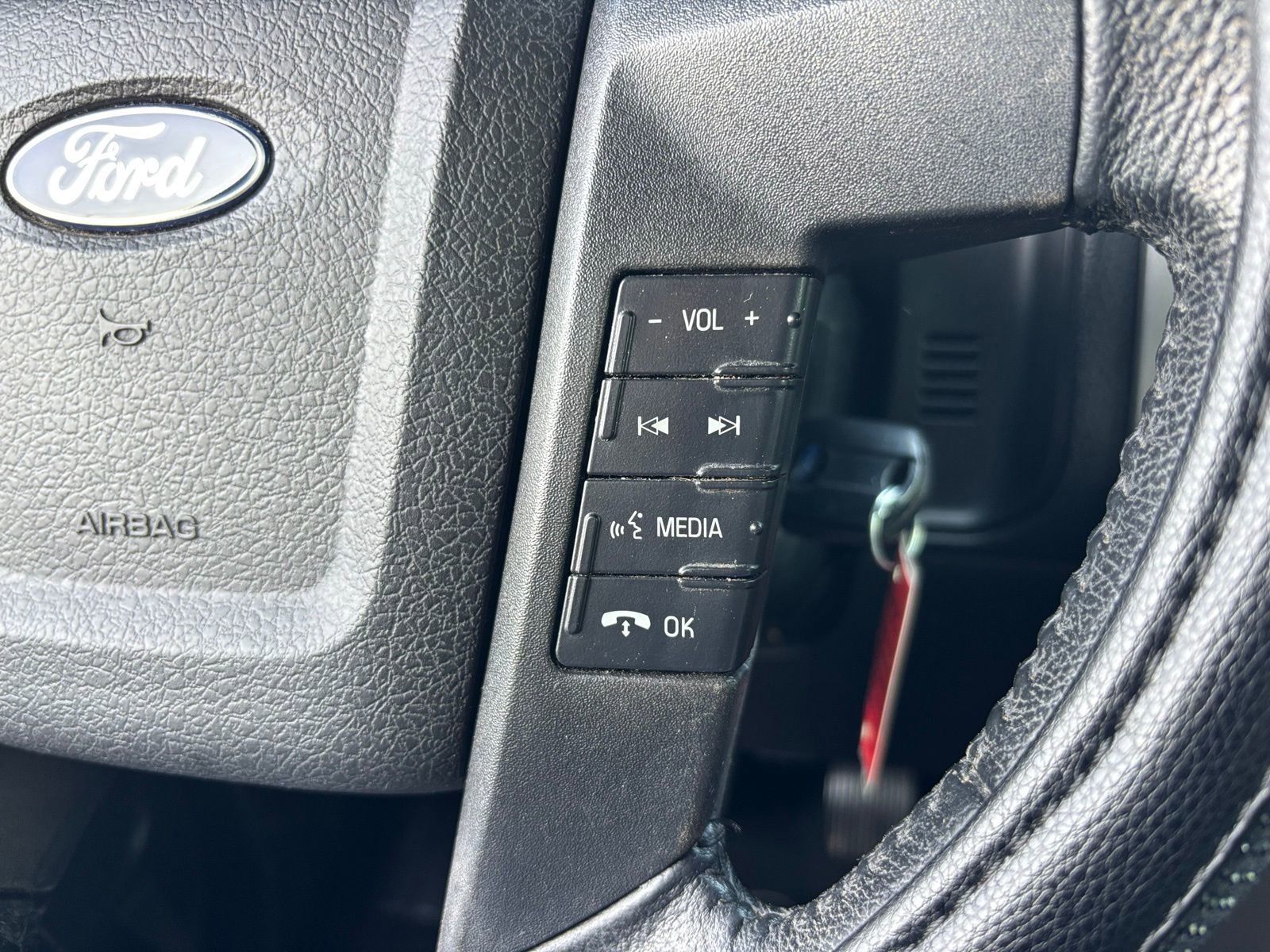Used 2017 Ford Expedition XLT RWD image 23