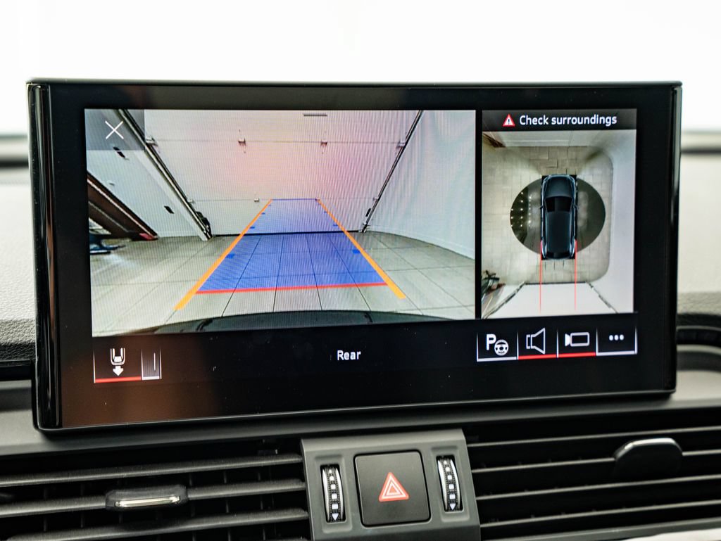 Used 2021 Audi Q5 Prestige w/ Prestige Package AWD/4WD image 34