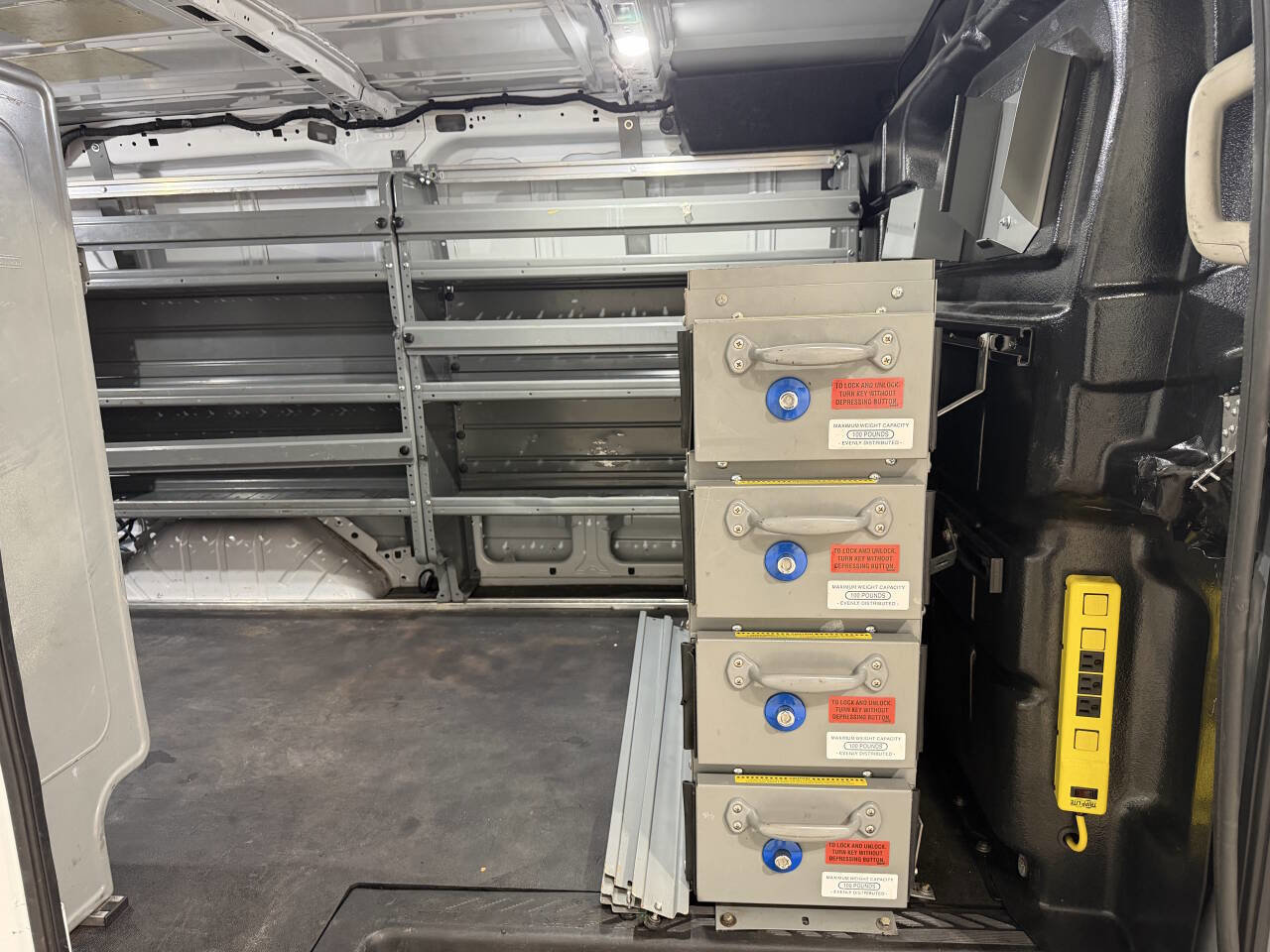 Used 2019 Ford Transit 250 130 Low Roof RWD image 16