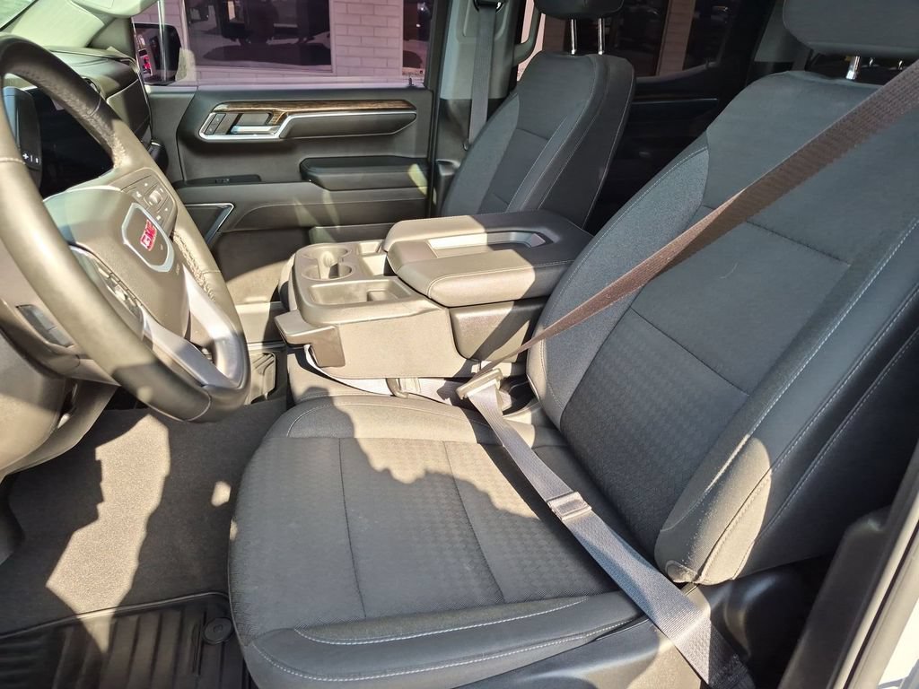 Used 2024 GMC Sierra 1500 Elevation AWD/4WD image 12